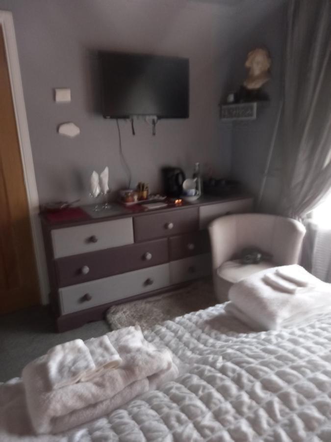 The Boat House Bed Only No Breakfast Apartment Aultbea Exterior foto